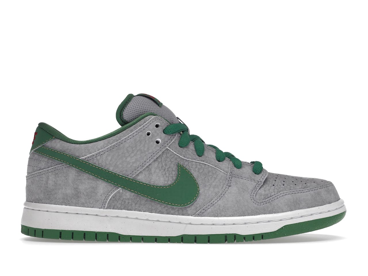 NIKE SB DUNK LOW ‘Medusa’