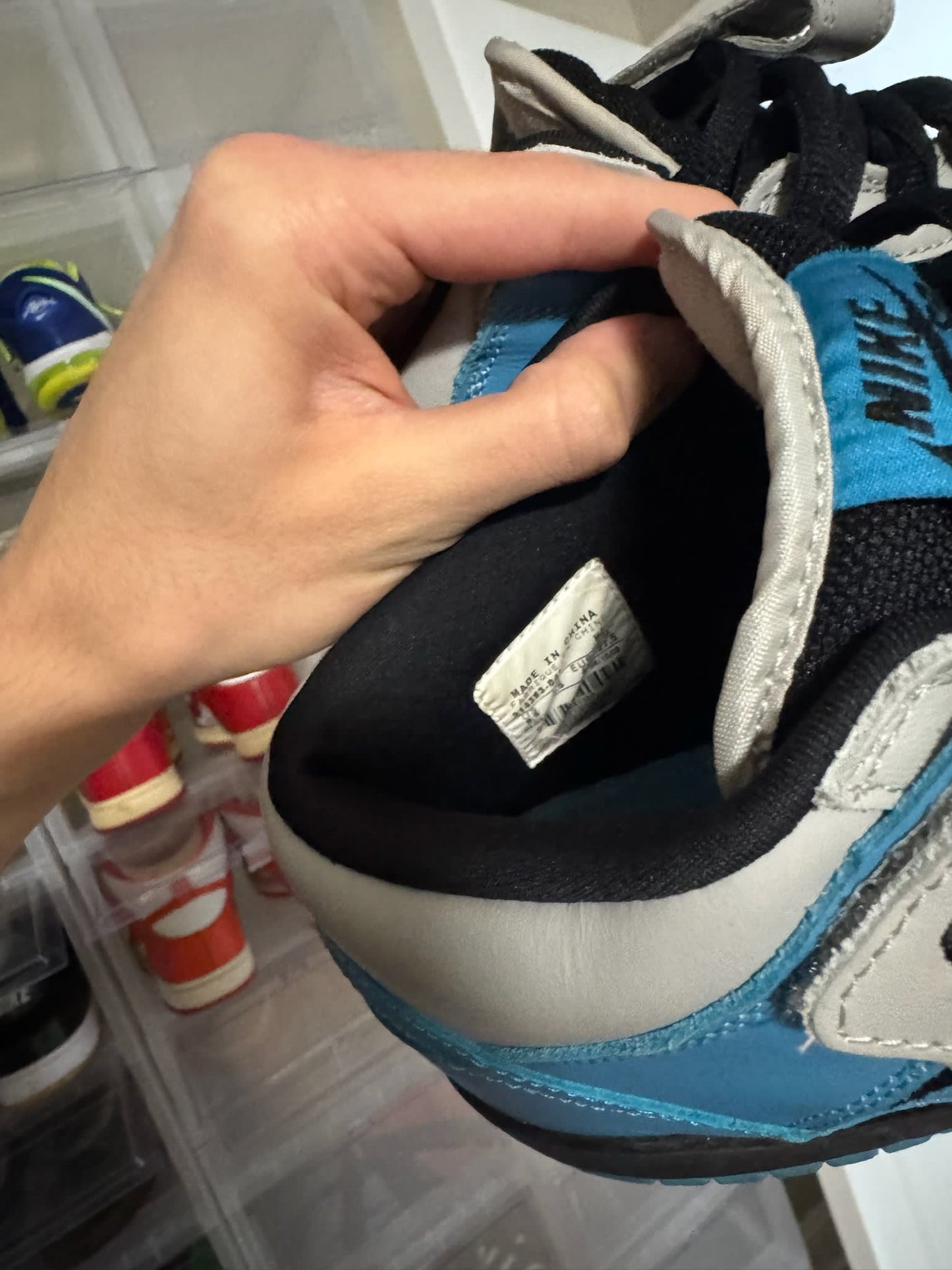 Size 9.5 Preowned (NB) Nike SB Dunk Mid Aqua Fuel Blue