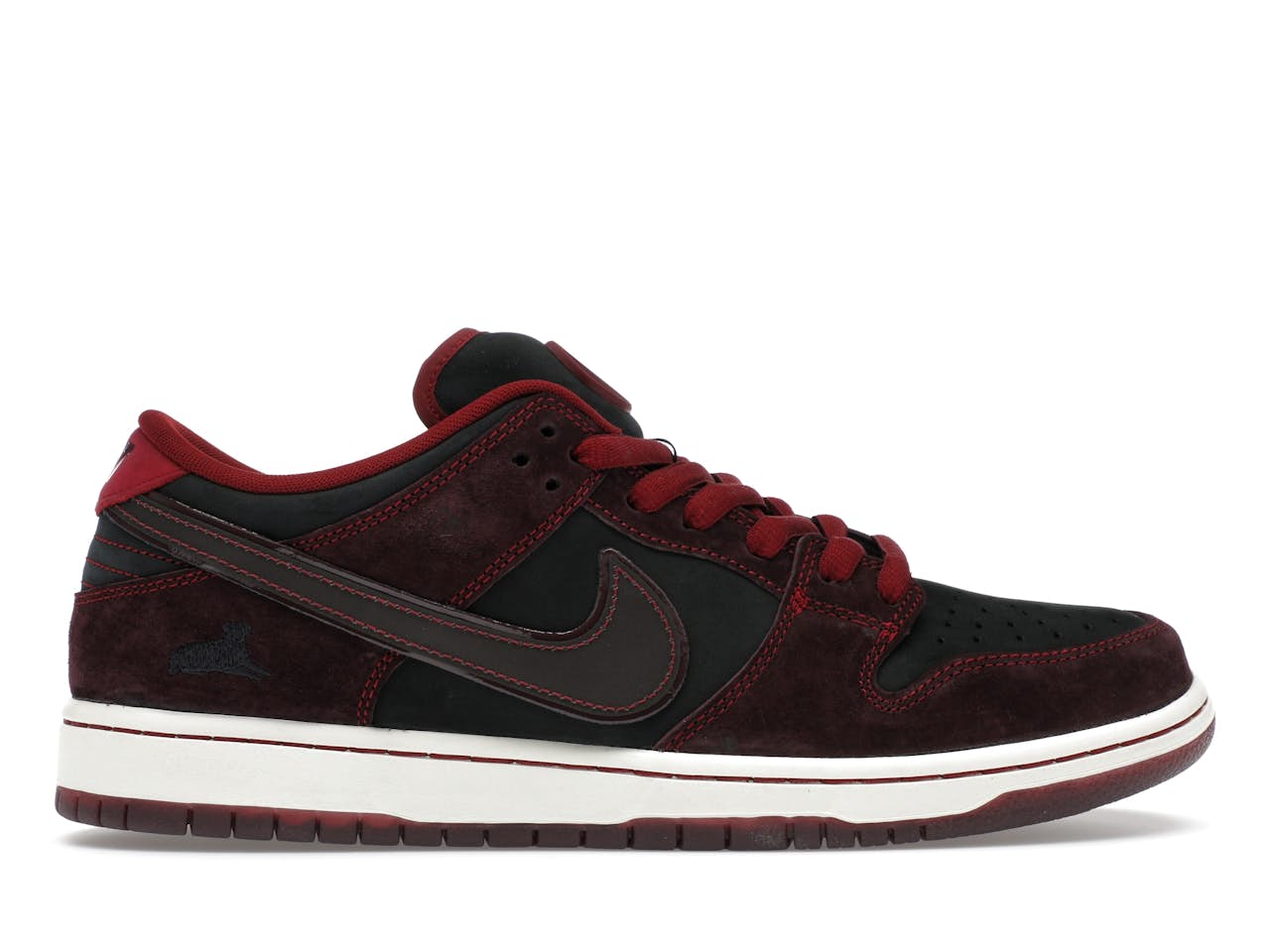 NIKE SB DUNK LOW PRO QS ‘Riot Skate Shop’