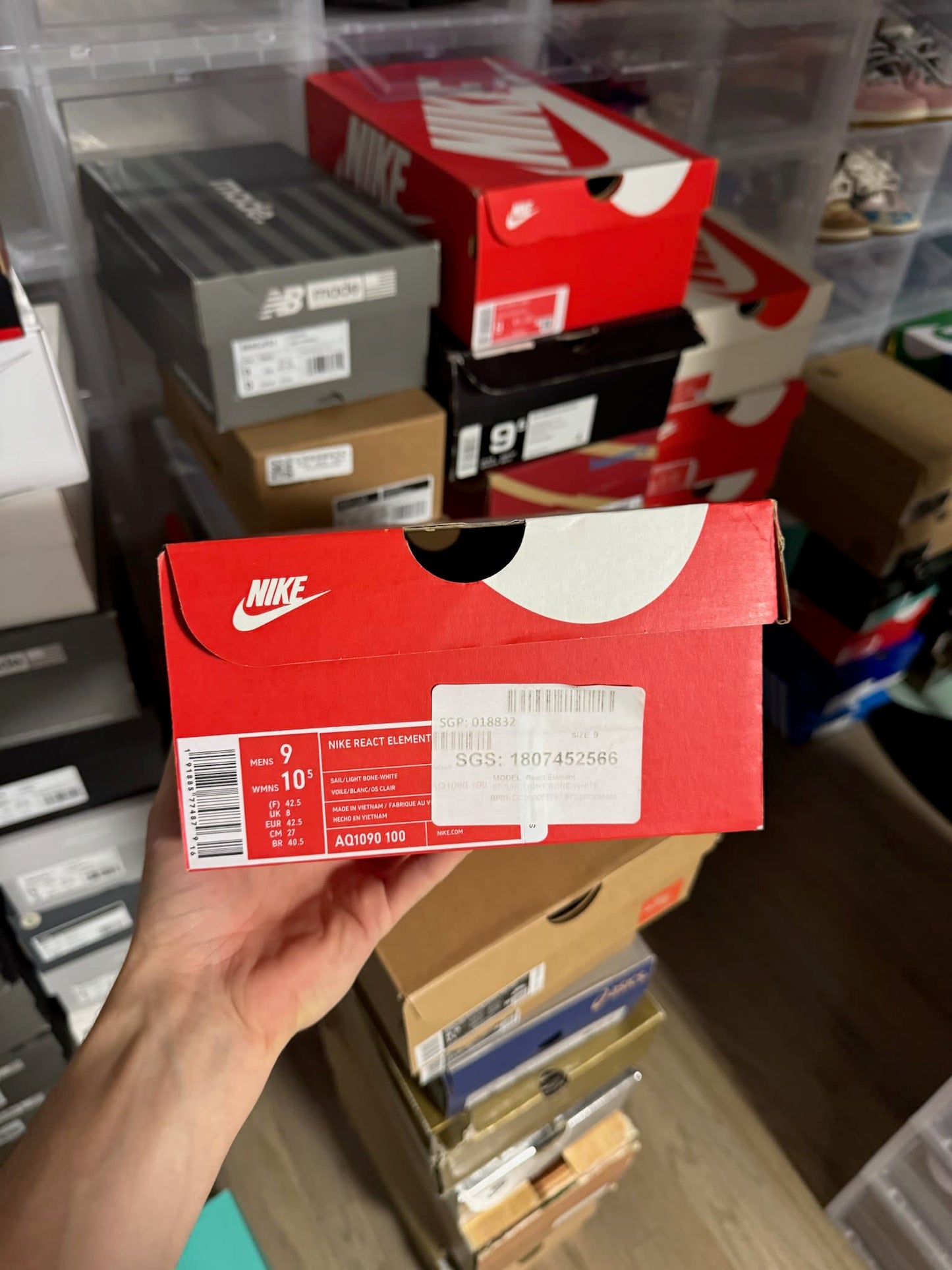 HY840 Nike React Element 87 Sail Light Bone
