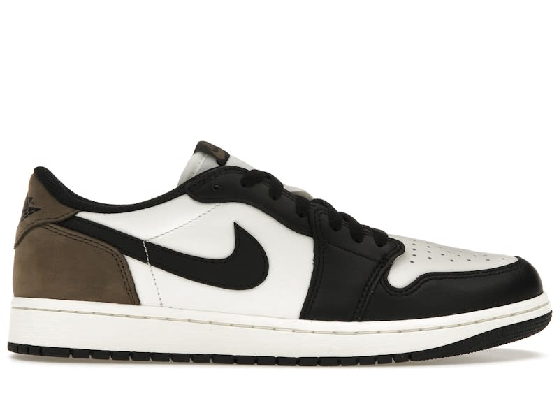 https://res.cloudinary.com/dlqdbsx2k/image/upload/v1762153786/Air-Jordan-1-Retro-Low-OG-Mocha-Product_zllbgx.jpg