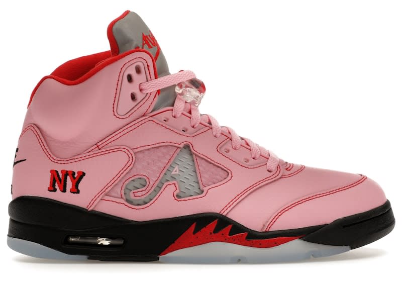 https://res.cloudinary.com/dlqdbsx2k/image/upload/v1761348024/Air-Jordan-5-Retro-Awake-NY-Arctic-Pink-Product_tw30ja.jpg