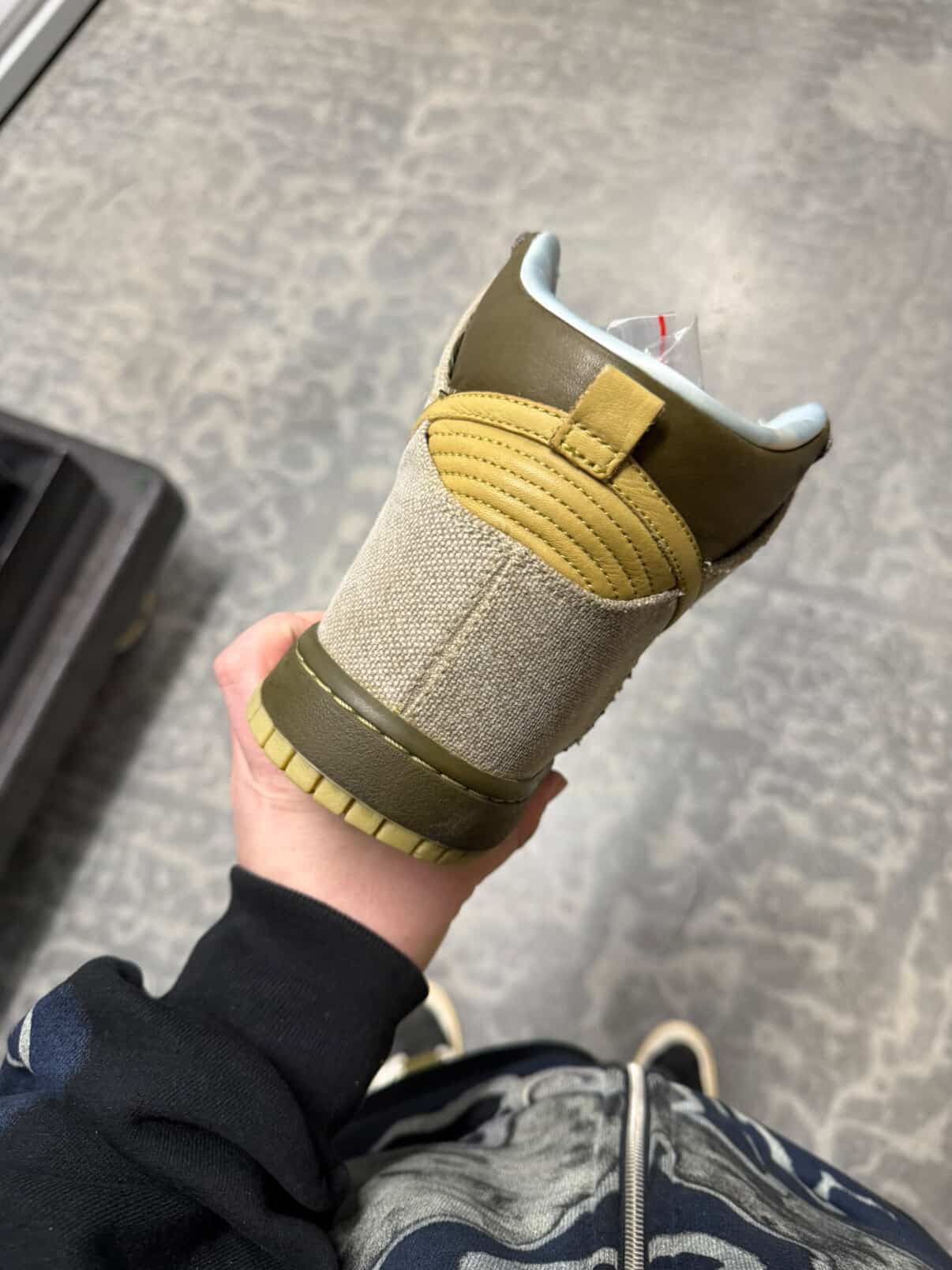 Nike Dunk High Coraline