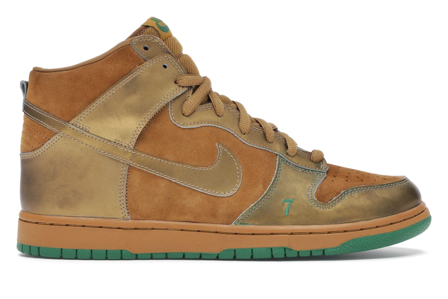 NIKE SB DUNK HIGH ‘Lucky 7’