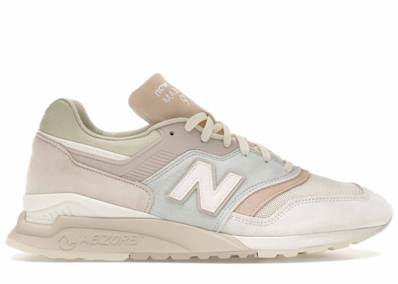 New Balance 997.5 MiUSA Kith Easter White Ice Blue Peach