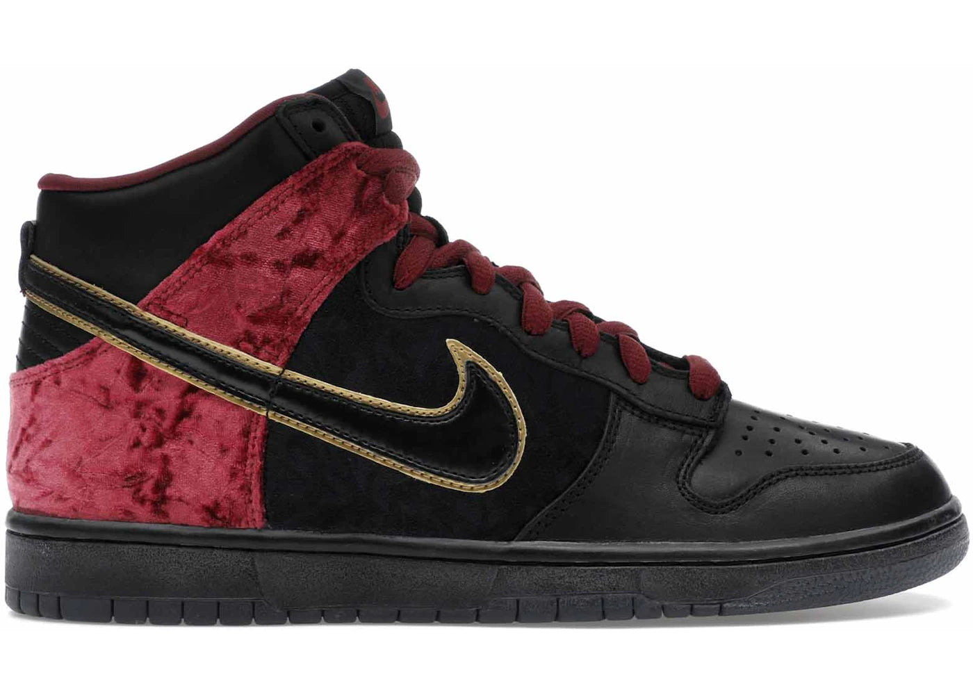 Nike Dunk High Premium SB Bloody Sunday