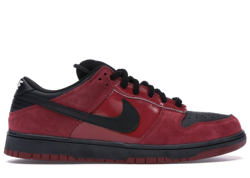 Nike SB Dunk Low Milli Vanilli