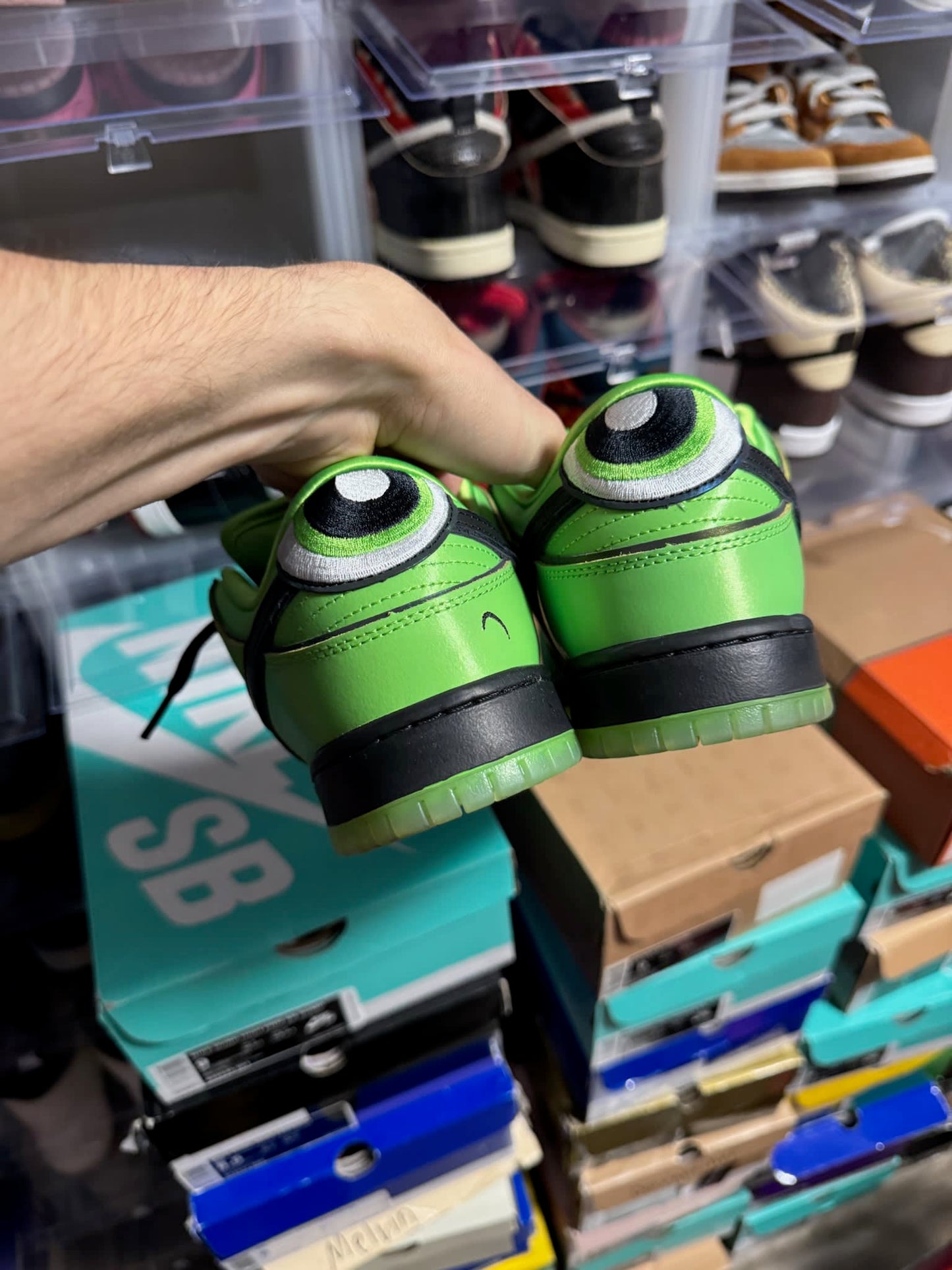 Size 9 Preowned (NB) Nike SB Dunk Low The Powerpuff Girls Buttercup