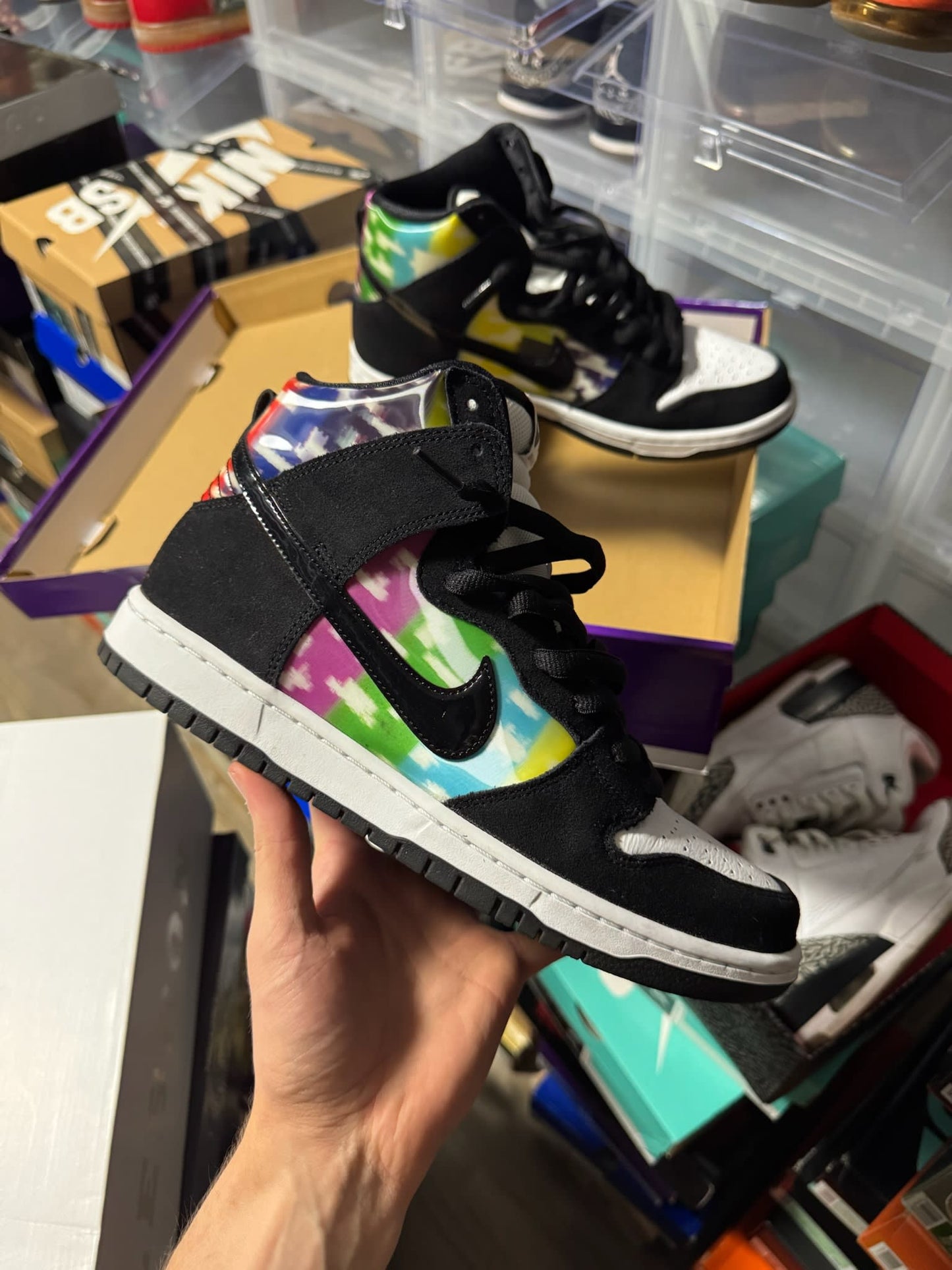 Size 9 Preowned Nike SB Dunk High TV Signal