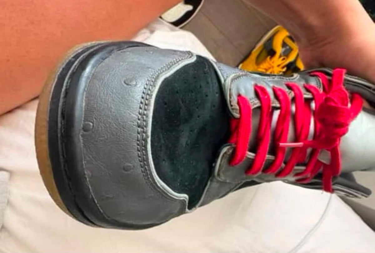 [HY1143] Nike SB Dunk High MF Doom