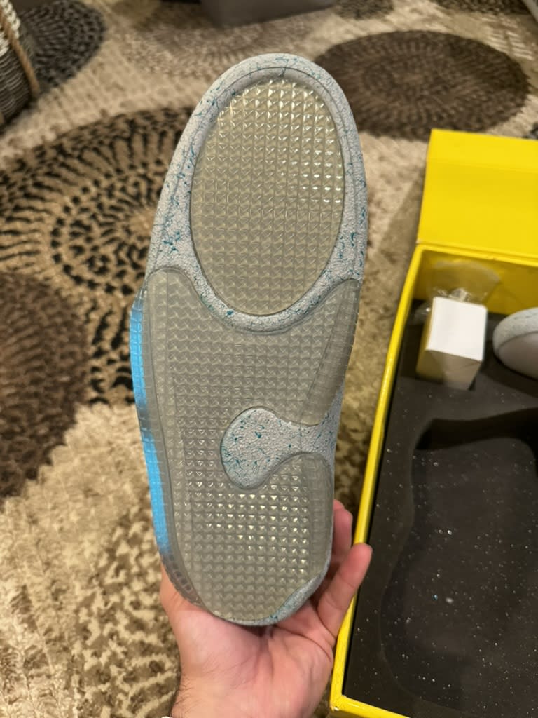 Nike MAG Back to the Future (2011)