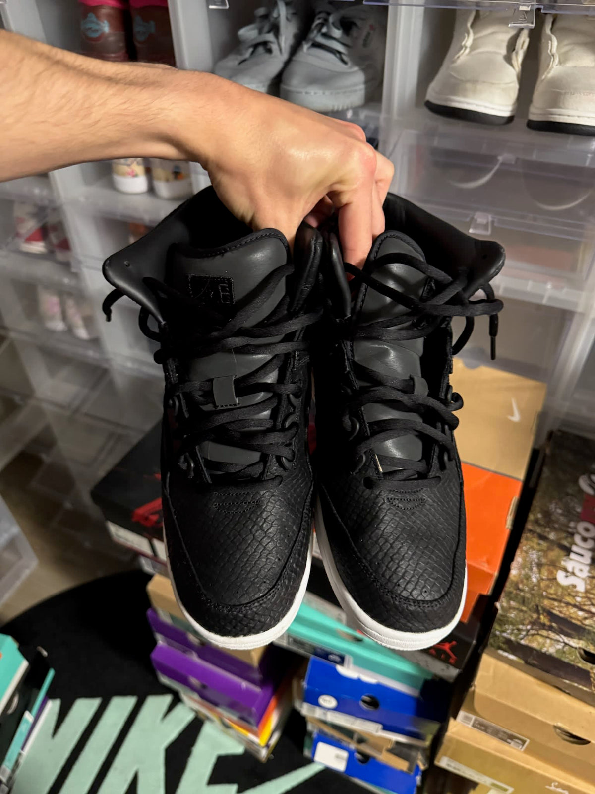 [HY797] Nike Air Python DSM NYC