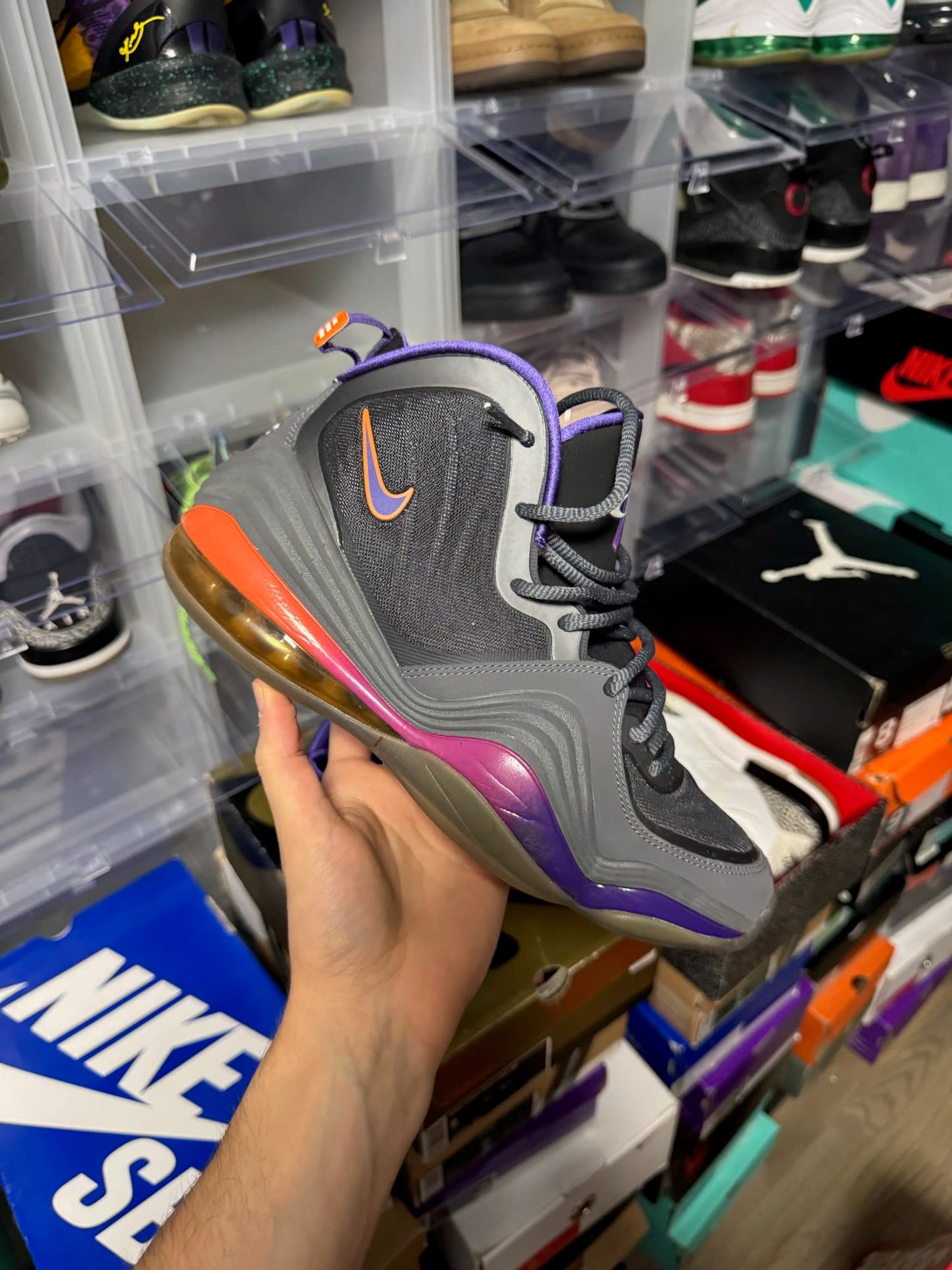 Size 9 Preowned (NB) Nike Penny V Phoenix Suns