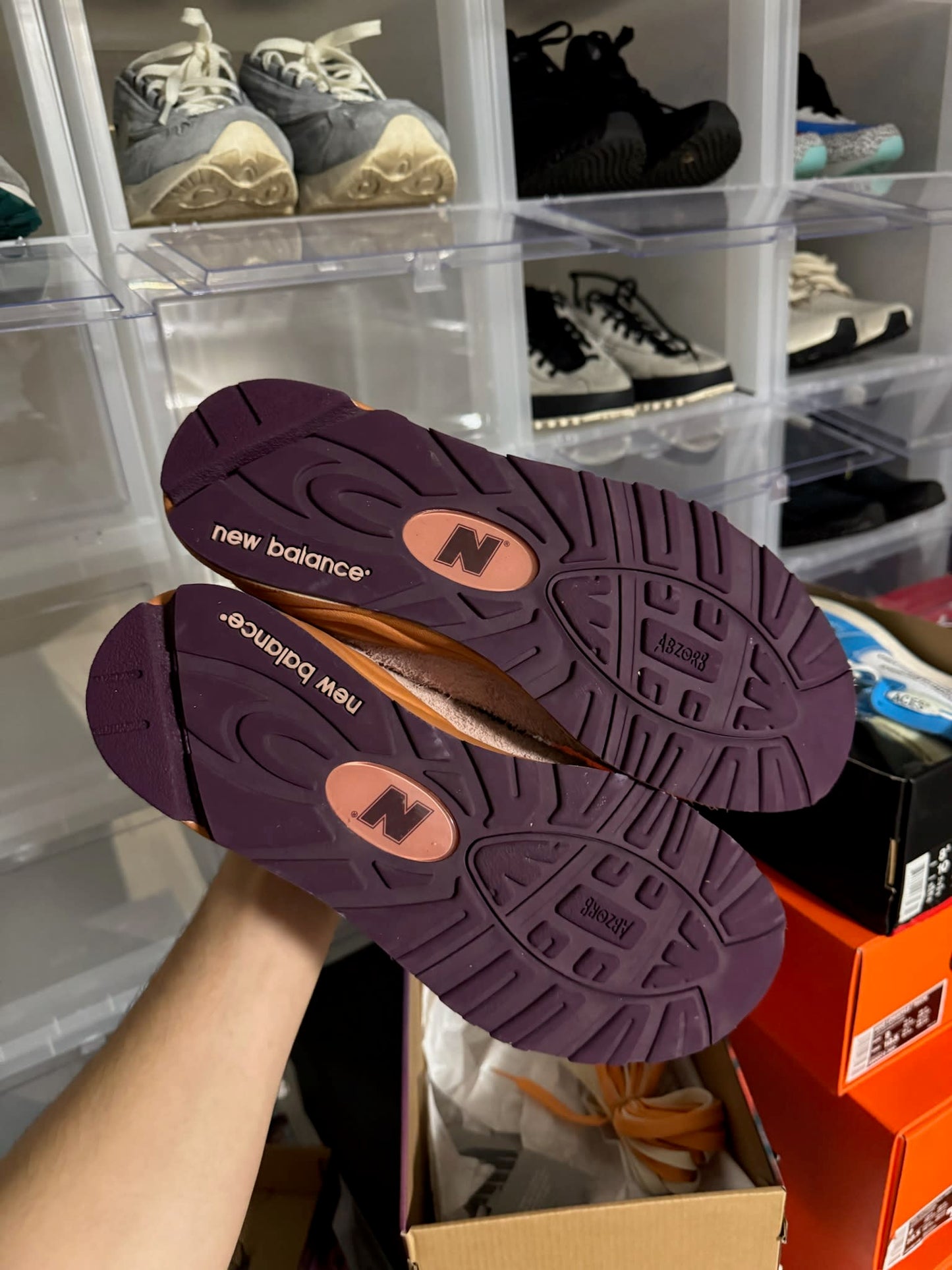 HY914 New Balance 990v2 Salehe Bembury Sand Be The Time