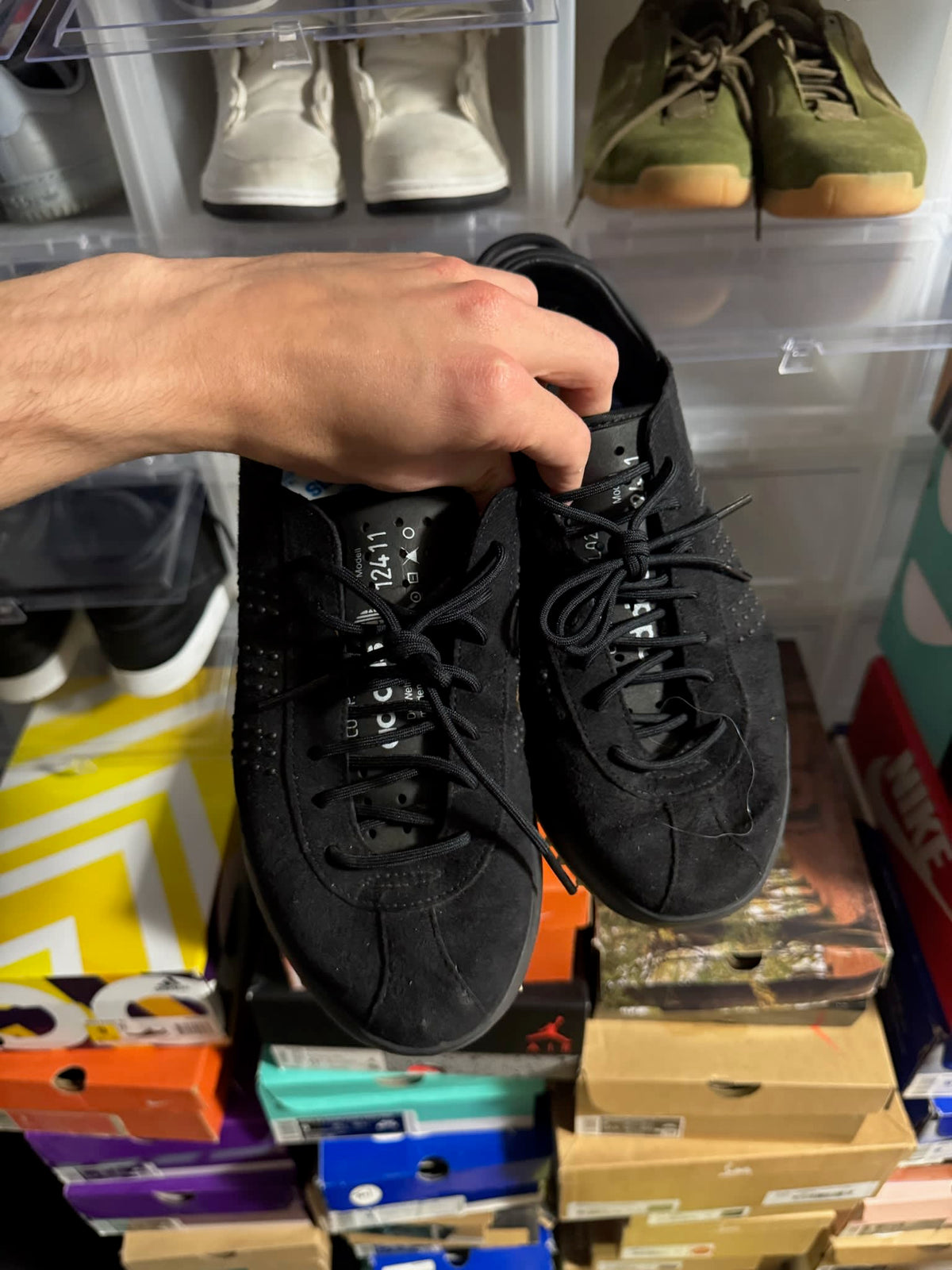 [HY886] adidas AW Hike Lo Alexander Wang Core Black