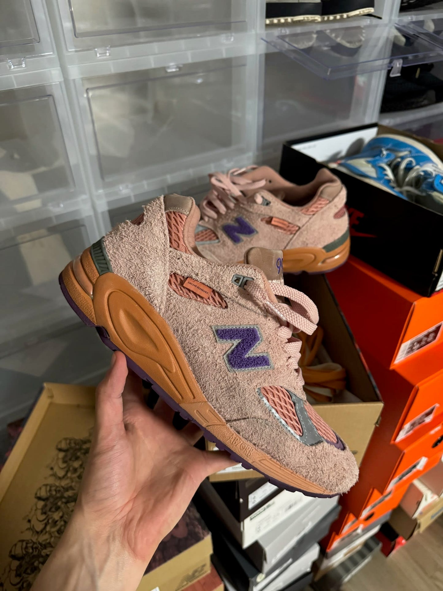 HY914 New Balance 990v2 Salehe Bembury Sand Be The Time