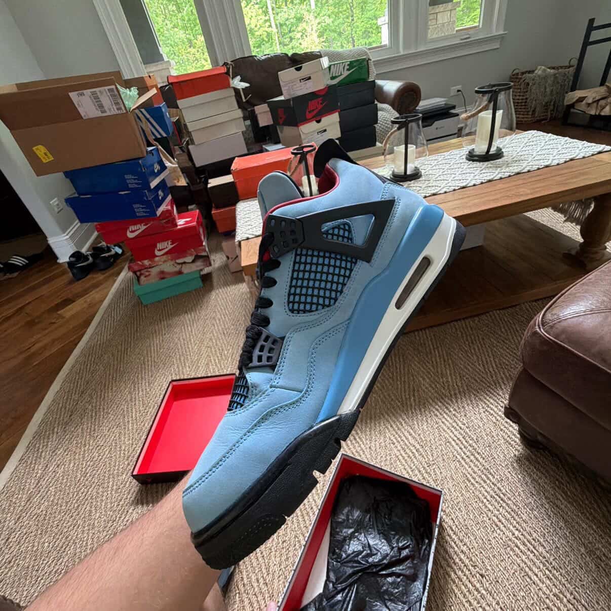 Jordan 4 Retro Travis Scott Cactus Jack (Friends and Family)