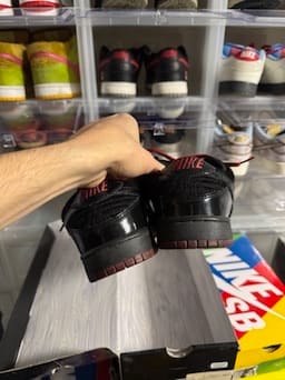 Size 9 Preowned Nike SB Dunk Low Mafia
