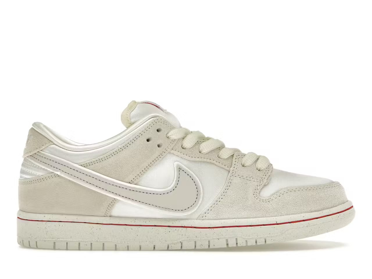 NIKE SB DUNK LOW PRM ‘City of Love Light Bone’