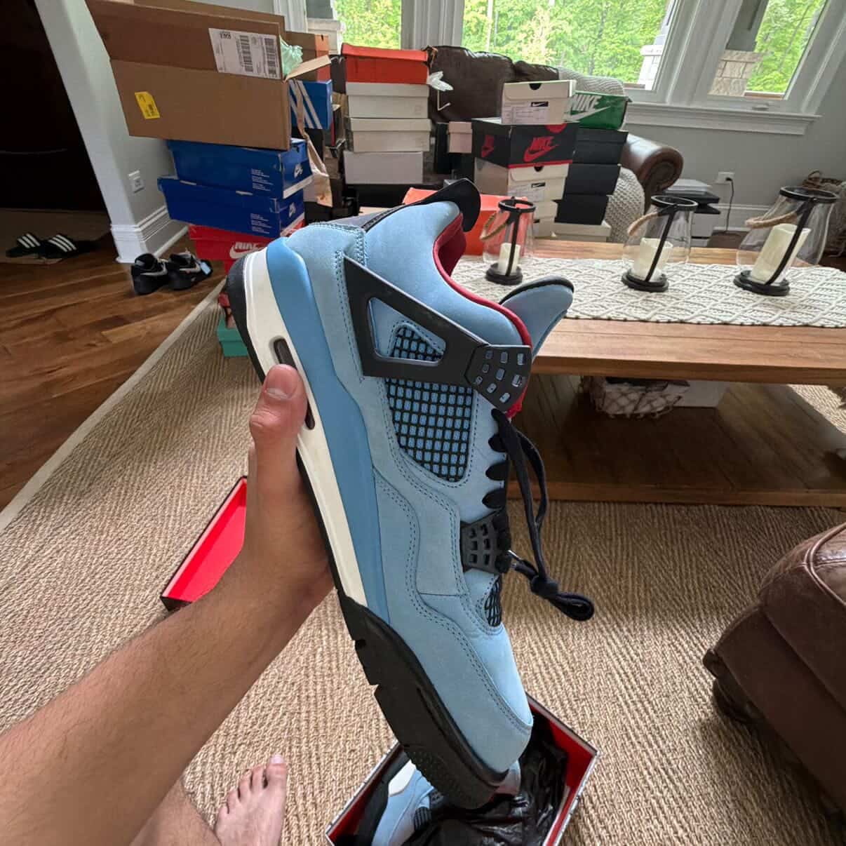 Jordan 4 Retro Travis Scott Cactus Jack (Friends and Family)