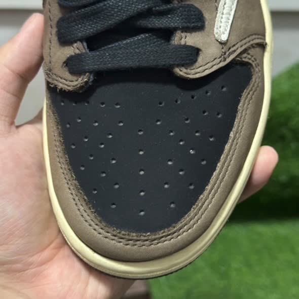 HY1064 Jordan 1 Retro Low OG SP Travis Scott Mocha