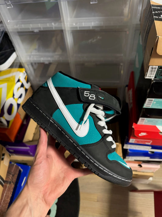 [HY771] Nike SB Dunk Mid Griffey