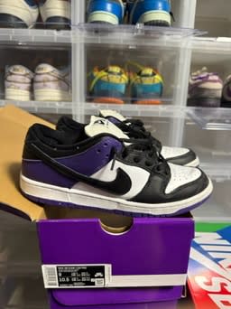 Size 9 Preowned Nike SB Dunk Low Court Purple