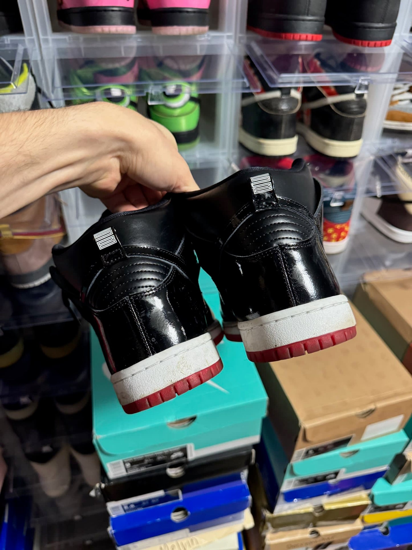 Size 9 Preowned Nike SB Dunk High Bred