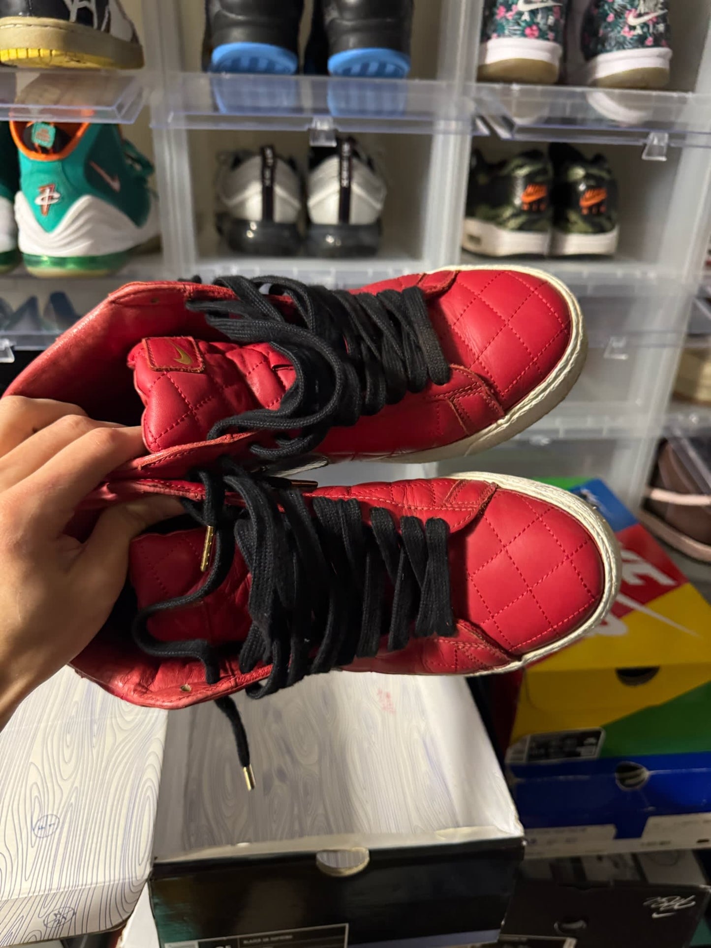Size 9 Preowned Nike SB Blazer Supreme Red (2006)