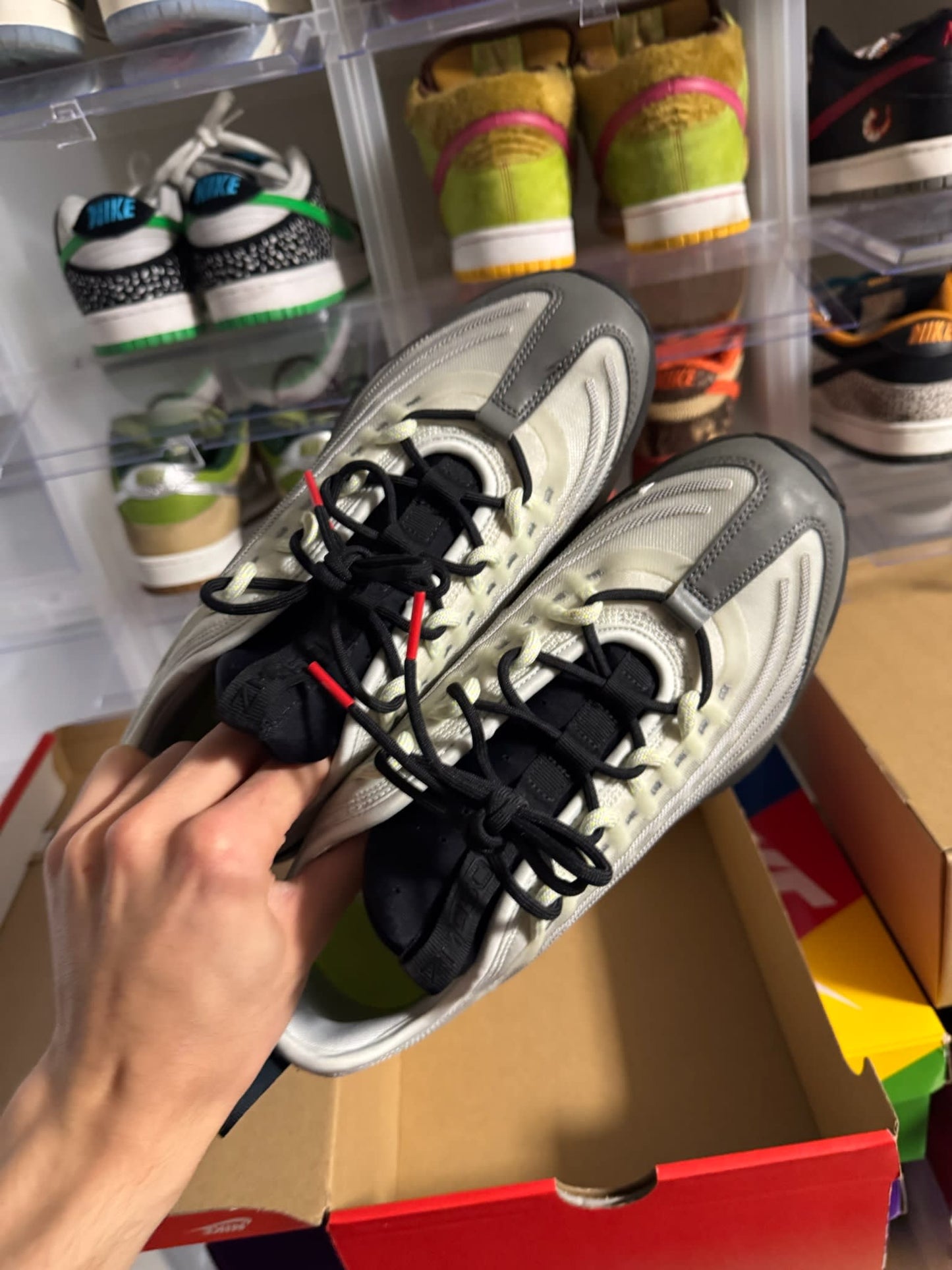 Size 9 Preowned Nike Air Max ZM950 Japan
