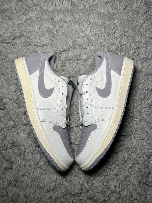 Air Jordan 1 Retro Low ‘Atmosphere Grey’