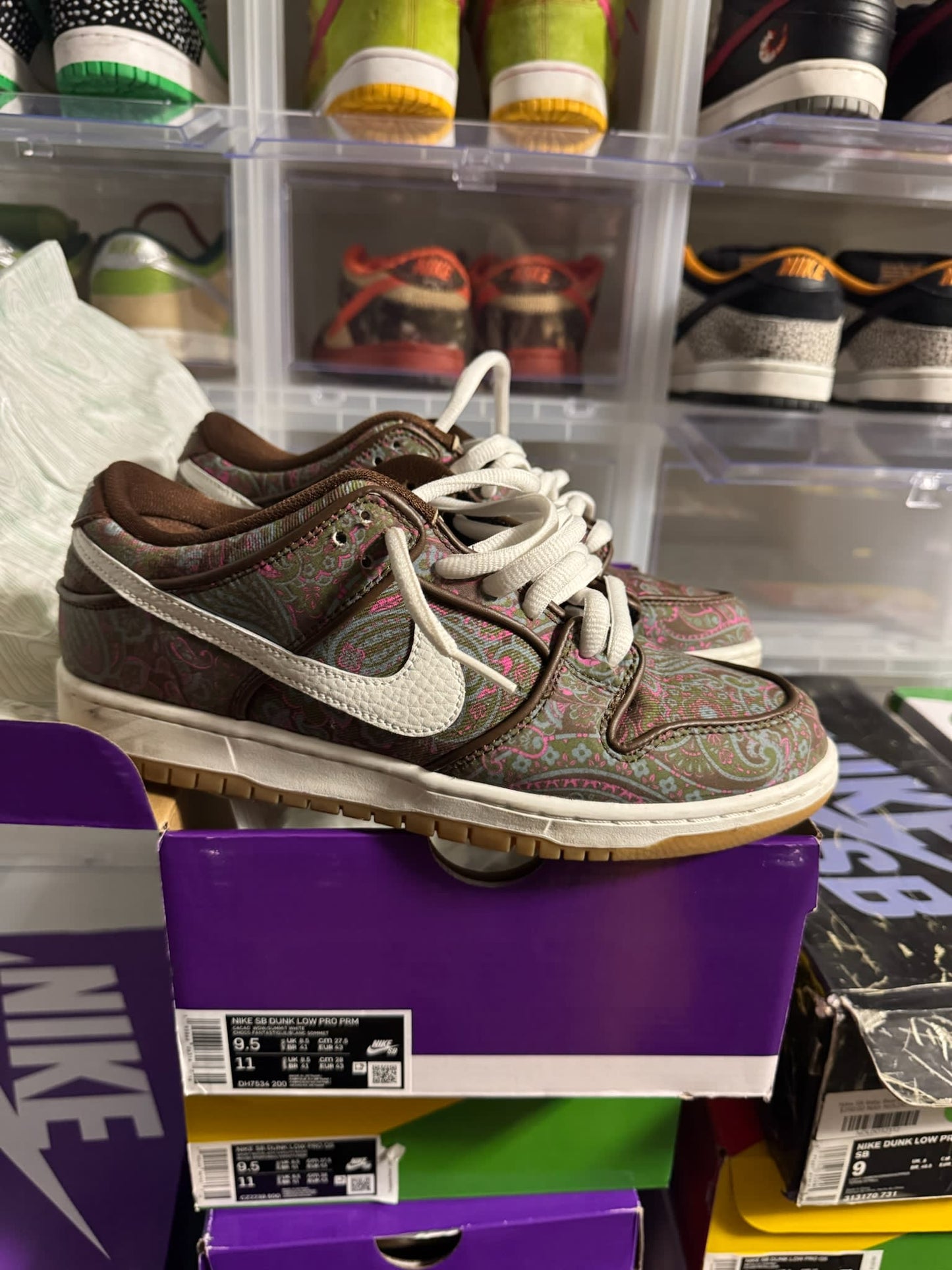 Size 9.5 Preowned Nike SB Dunk Low Pro Paisley Brown