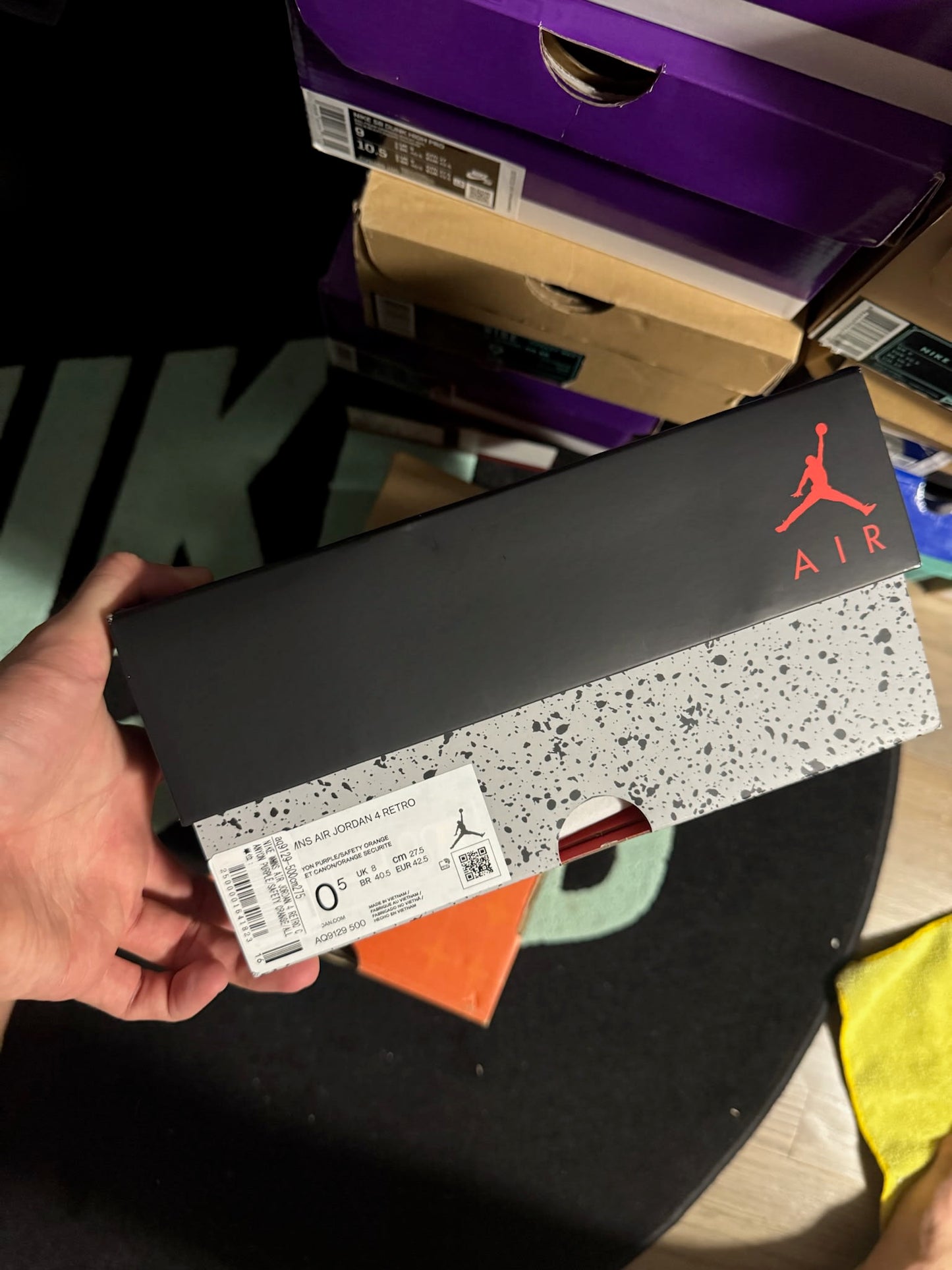HY779 Jordan 4 Retro Canyon Purple (Women's)