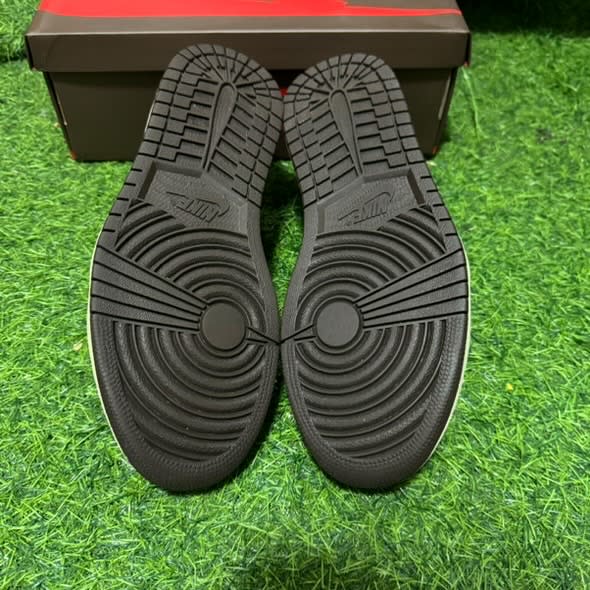 HY1064 Jordan 1 Retro Low OG SP Travis Scott Mocha