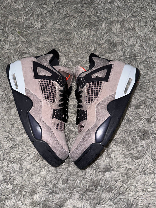 AIR JORDAN 4 RETRO ‘Taupe Haze’