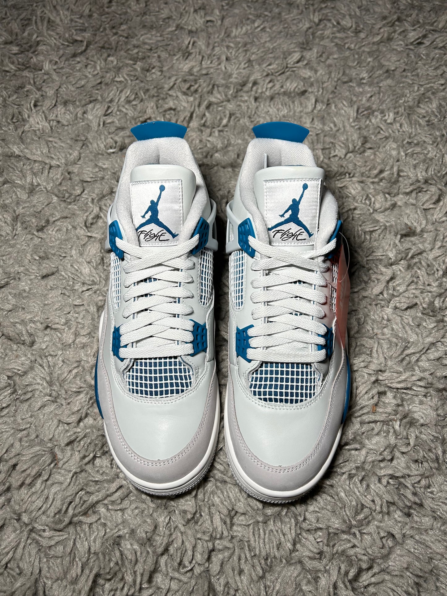 Air Jordan 4 Retro ‘Military Blue’ 2024 Pair