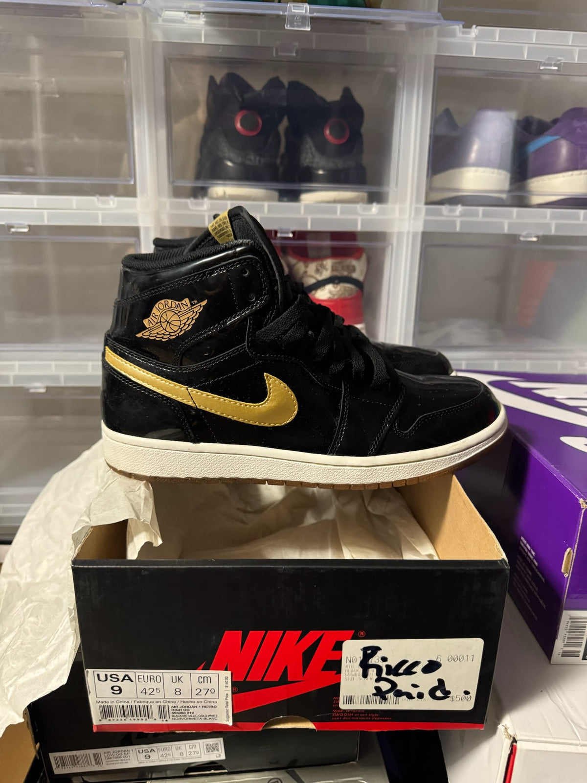 Size 9 Preowned Jordan 1 Retro Black Metallic Gold (2013)