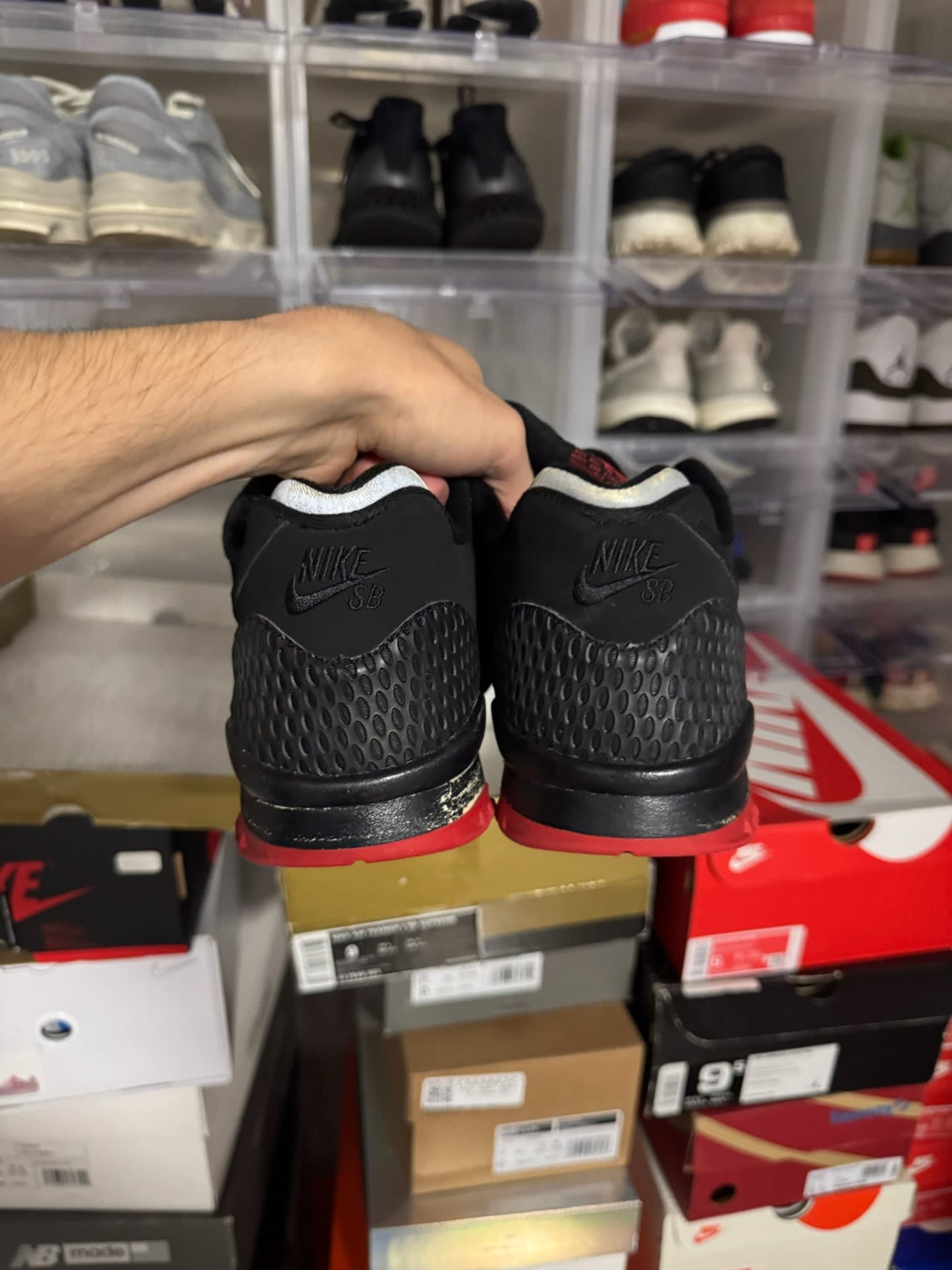 HY836 Nike Air Trainer 2 SB Supreme Black