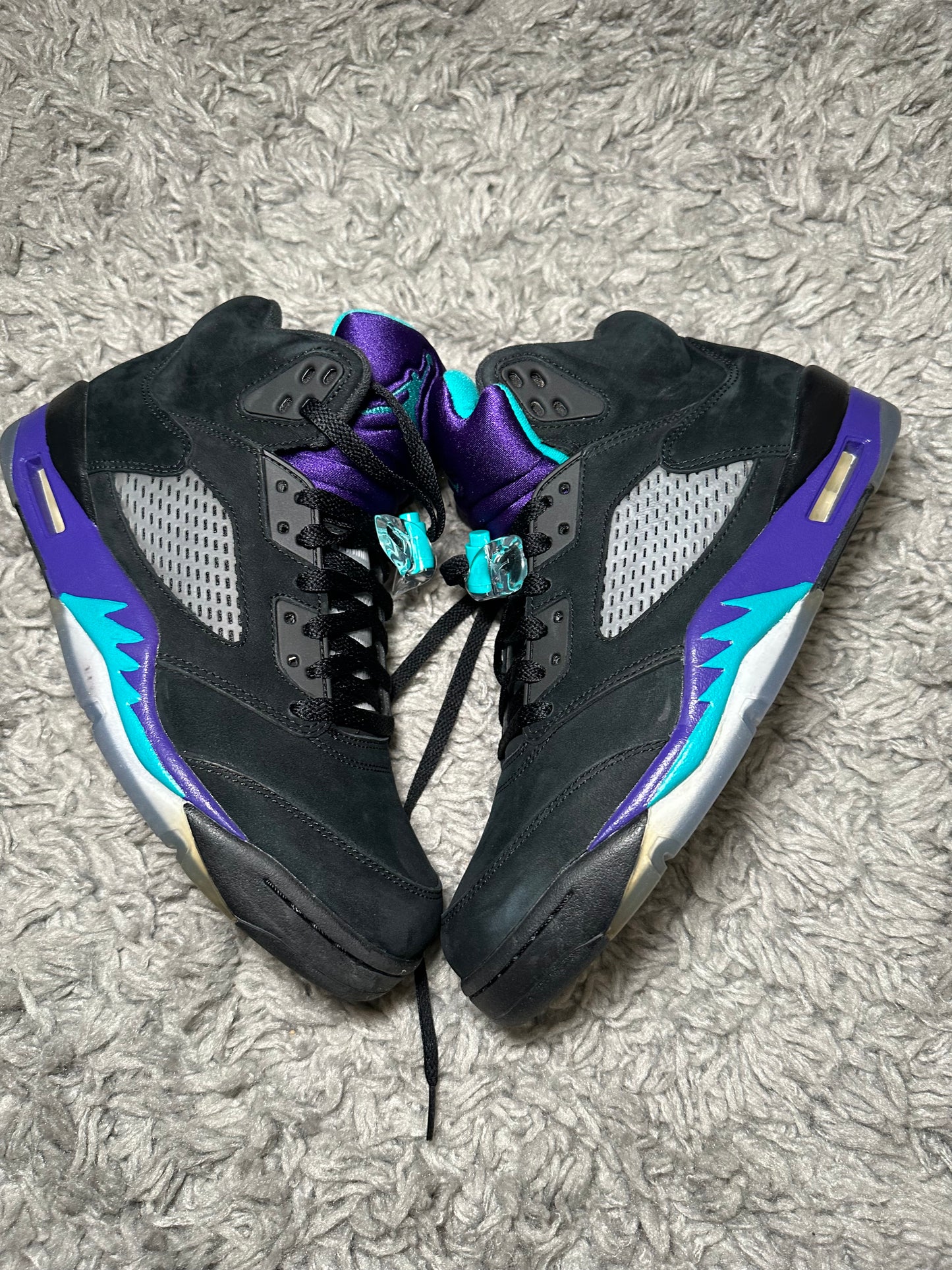 AIR JORDAN 5 RETRO ‘Grape’