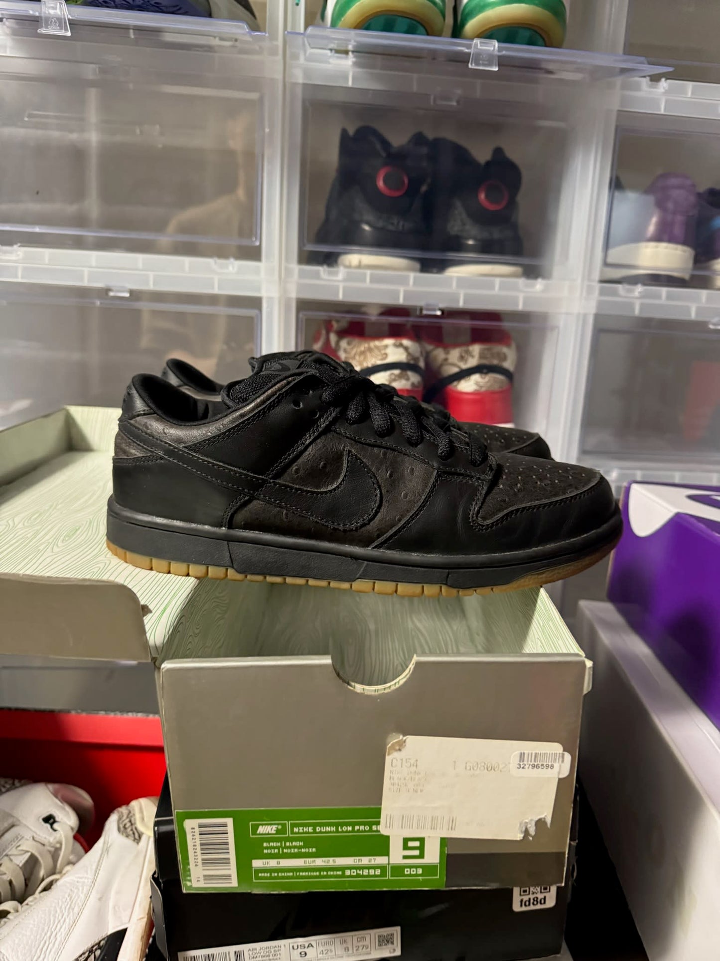 Size 9 Preowned Nike SB Dunk Low Ostrich