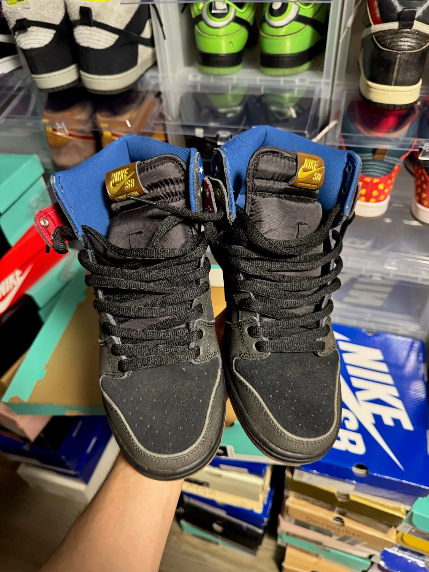 Size 9 Preowned Nike SB Dunk High Captain America