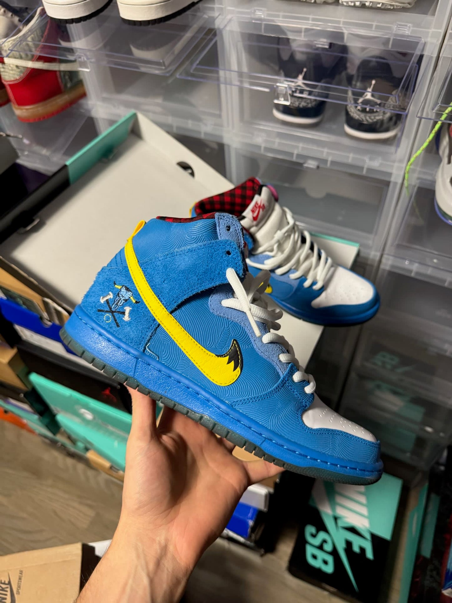 Size 9 Preowned Nike SB Dunk High Familia Blue Ox