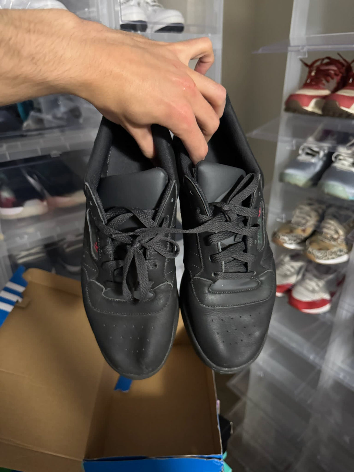 [HY824] adidas Yeezy Powerphase Calabasas Core Black