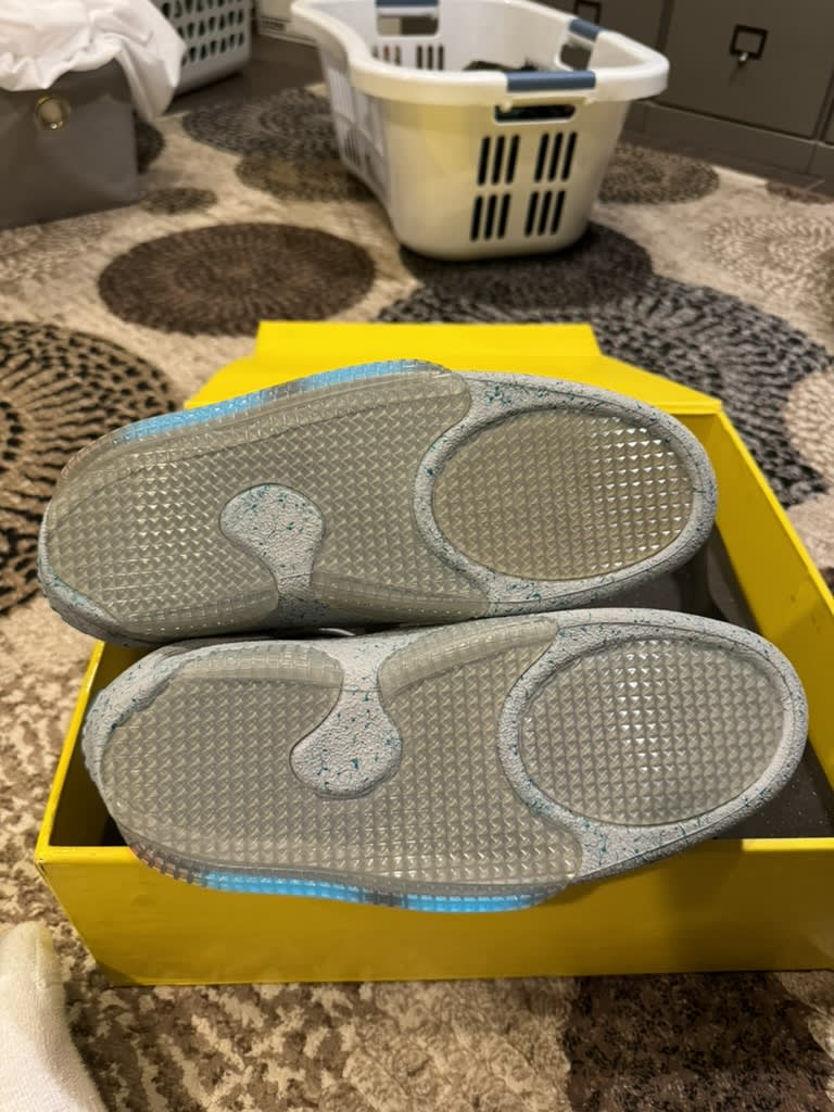 Nike MAG Back to the Future (2011)