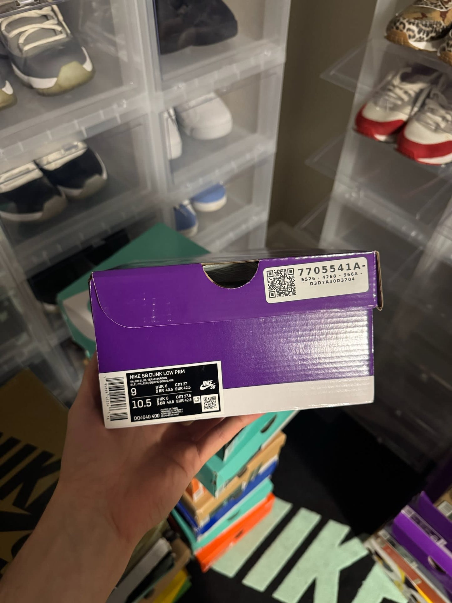 HY813 Nike SB Dunk Low Philadelphia Phillies