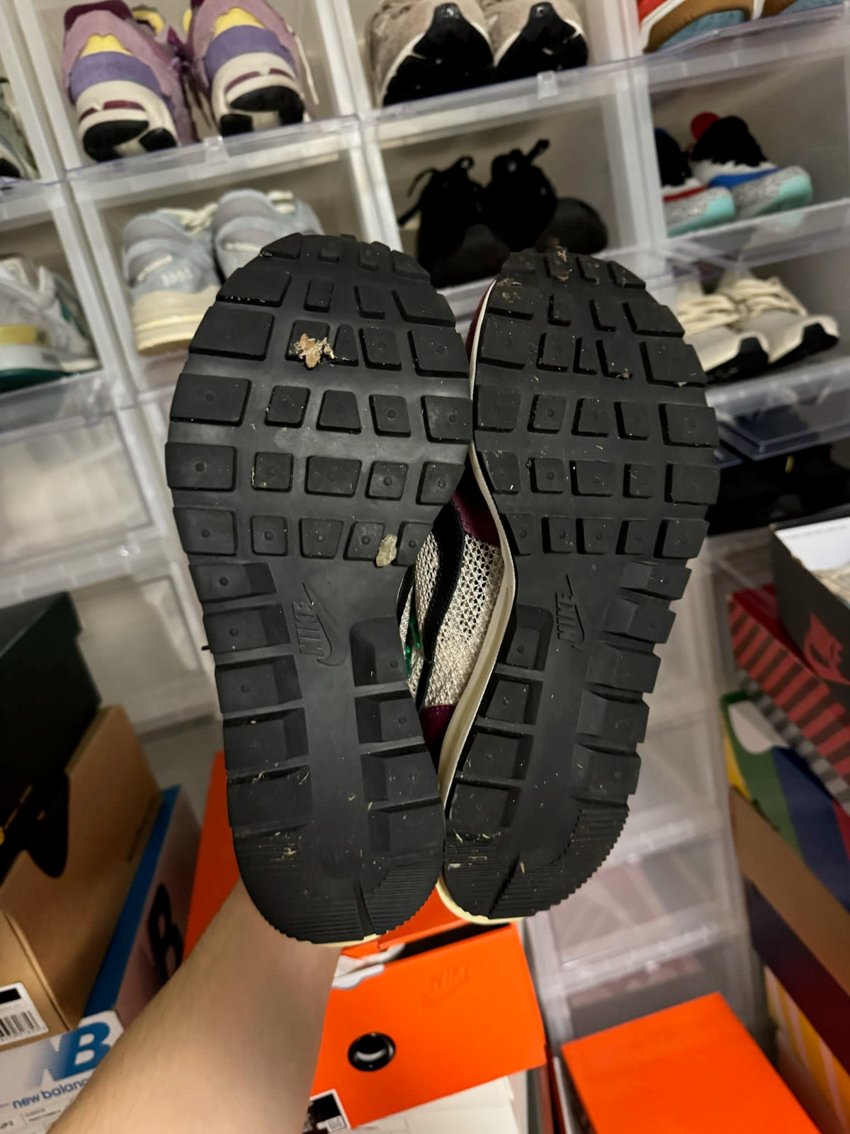 [HY896] Nike Vaporwaffle sacai Villain Red Neptune Green