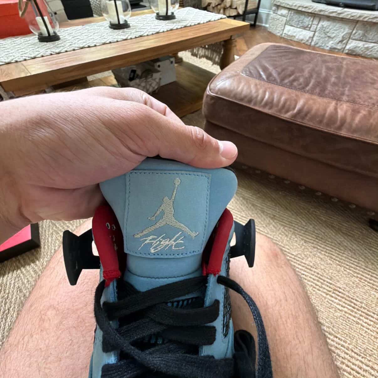 Jordan 4 Retro Travis Scott Cactus Jack (Friends and Family)