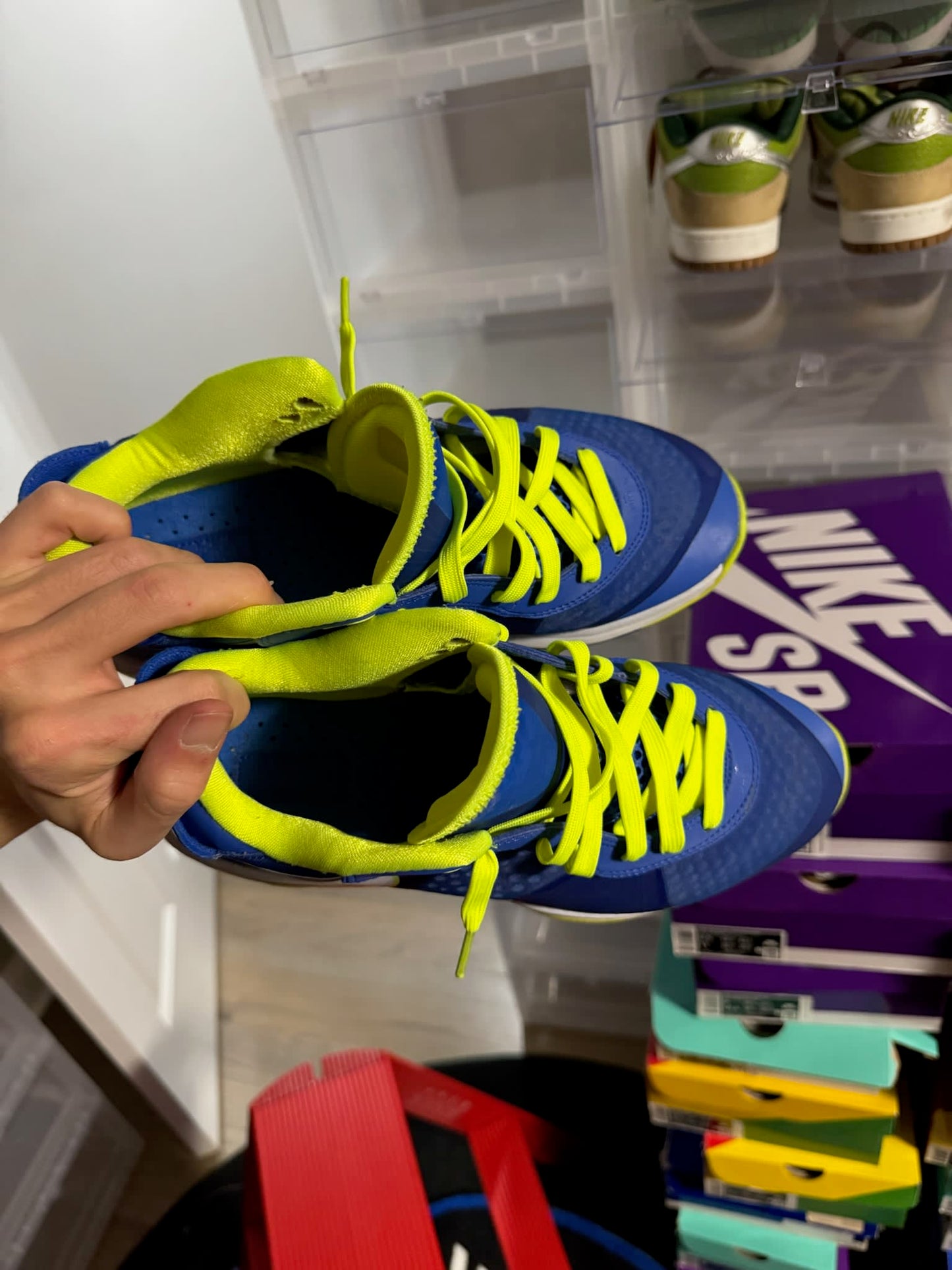 Size 9 Preowned Nike LeBron 8 V/2 Low Sprite (2011)