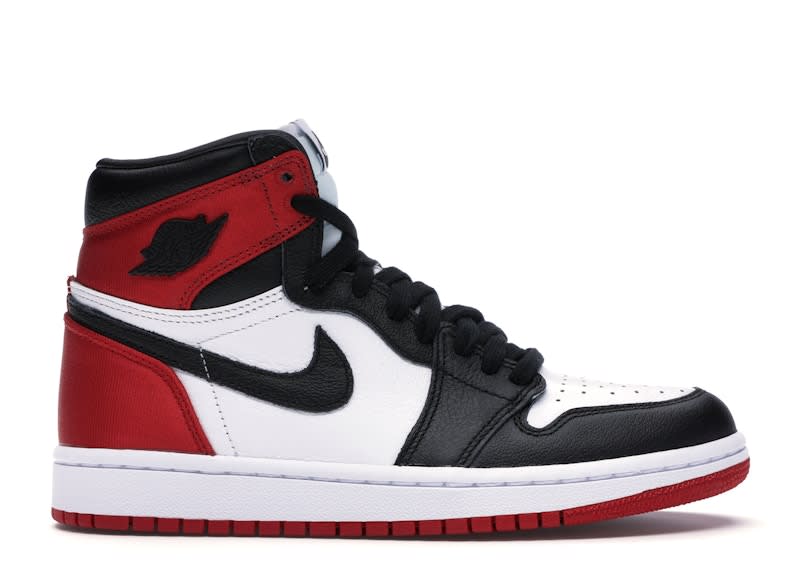 Jordan 1 Retro High Satin Black Toe (W)