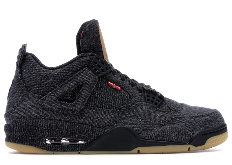 https://res.cloudinary.com/dlqdbsx2k/image/upload/v1754433935/Air-Jordan-4-Retro-Levis-Black-Product_pke3ml.jpg